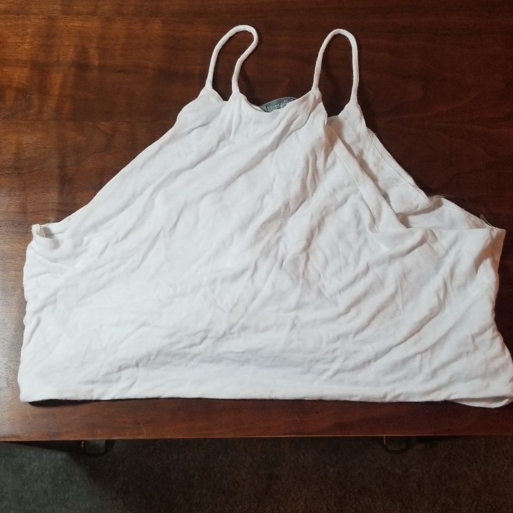 White wrap-front crop top - Picture 2 of 5